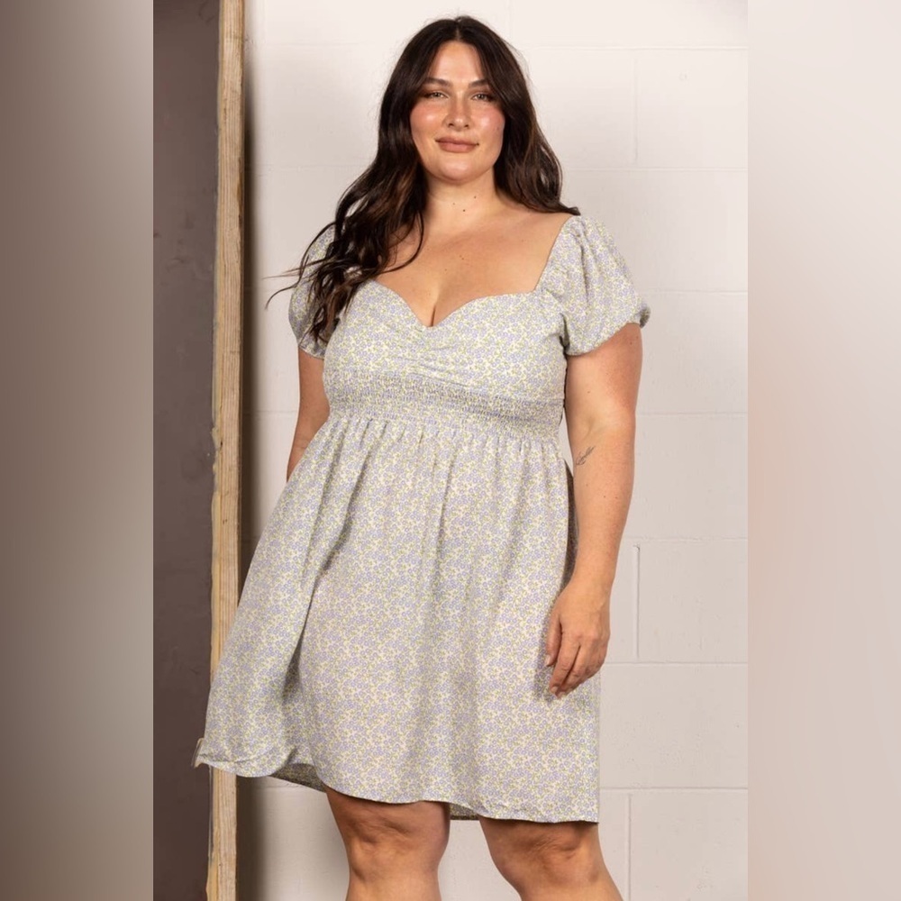 Ivory floral sweetheart mini dress - Picture 1 of 6